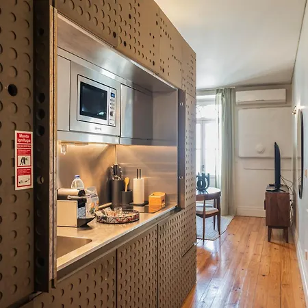 The Luxe Cube *